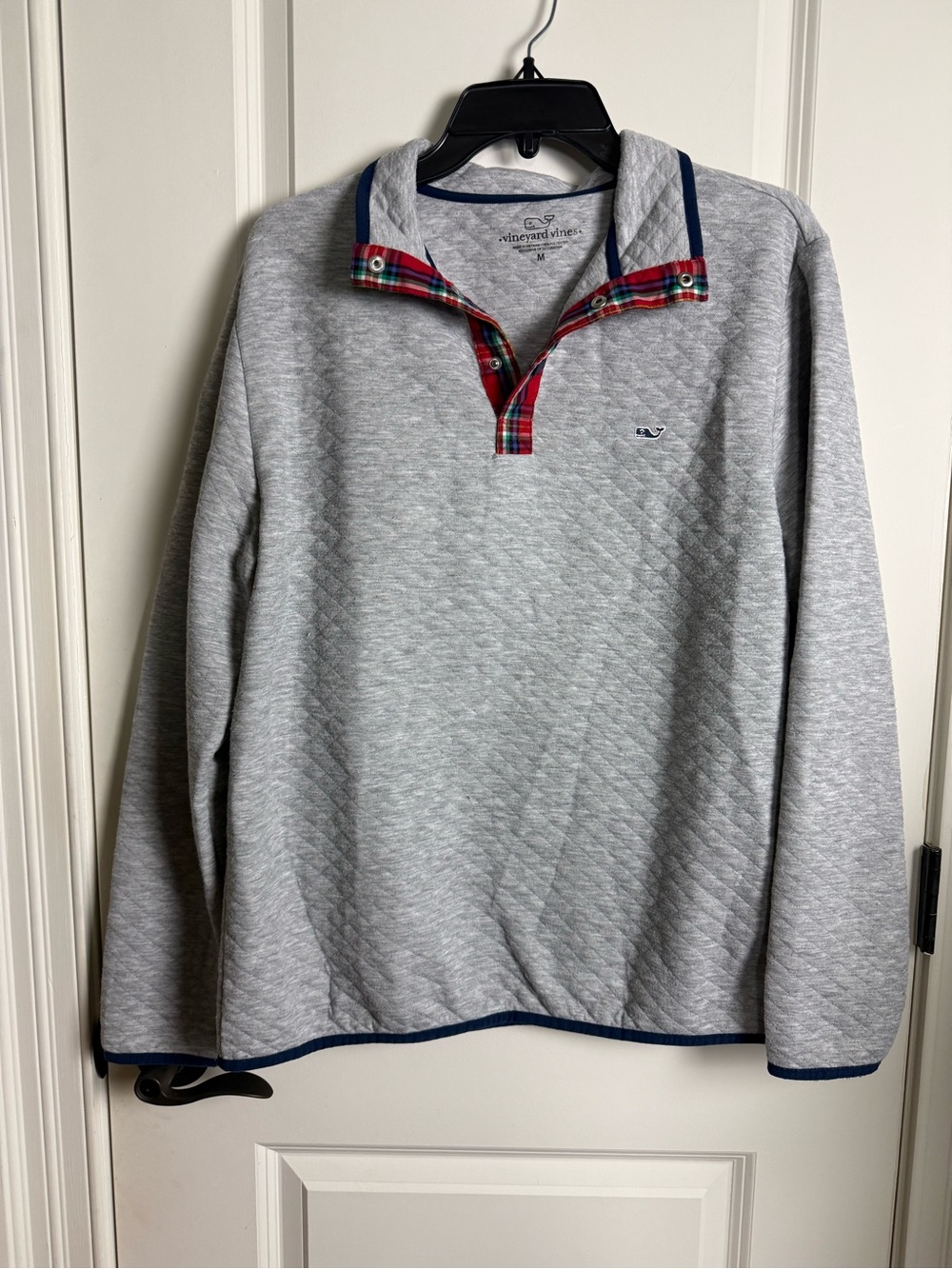 Vineyard Vines Gray Quilted Zip-Up Sweater with Red Plaid Trim